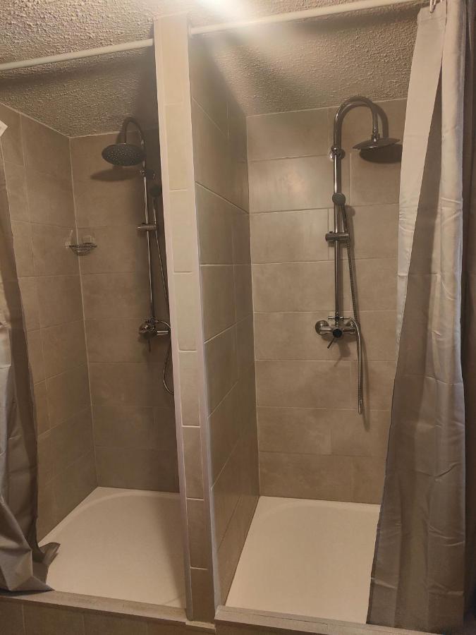 Chambre Climatisee Et Cosy Auberge Du Manala Hotel 24 24 Сен-Луи Экстерьер фото